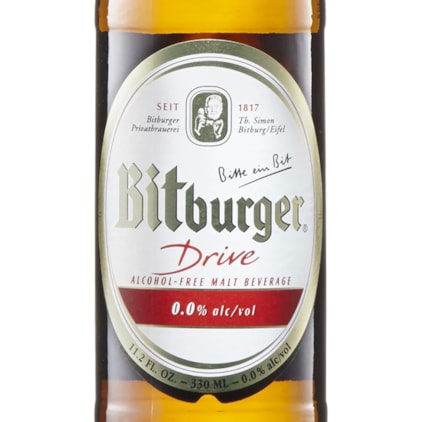 Cerveja Bitburger Premium Pils Drive Alkoholfrei Garrafa 330ml Imagem de Cerveja Bitburger Premium Pils Drive Alkoholfrei Garrafa 330ml