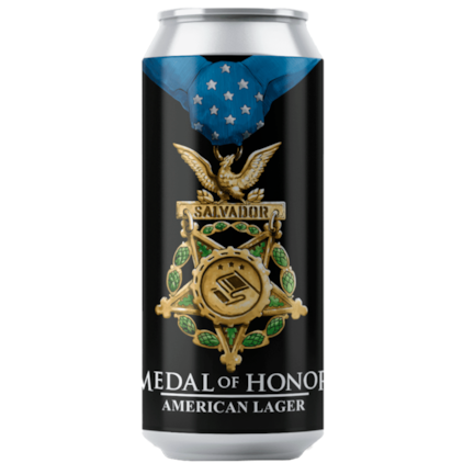 Cerveja Salvador Medal Of Honor American Lager Lata 473ml Imagem de Cerveja Salvador Medal Of Honor American Lager Lata 473ml