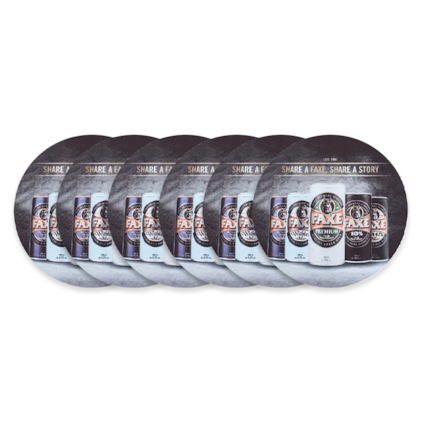 Imagem de Kit Faxe - Compre 4 Cervejas e Leve Copo + Kit de Bolachas